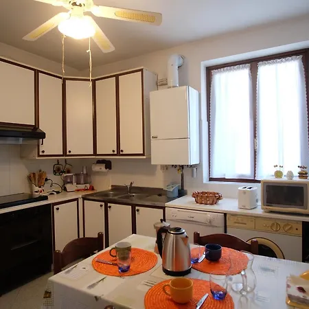 Visconti Apartment Massino Visconti